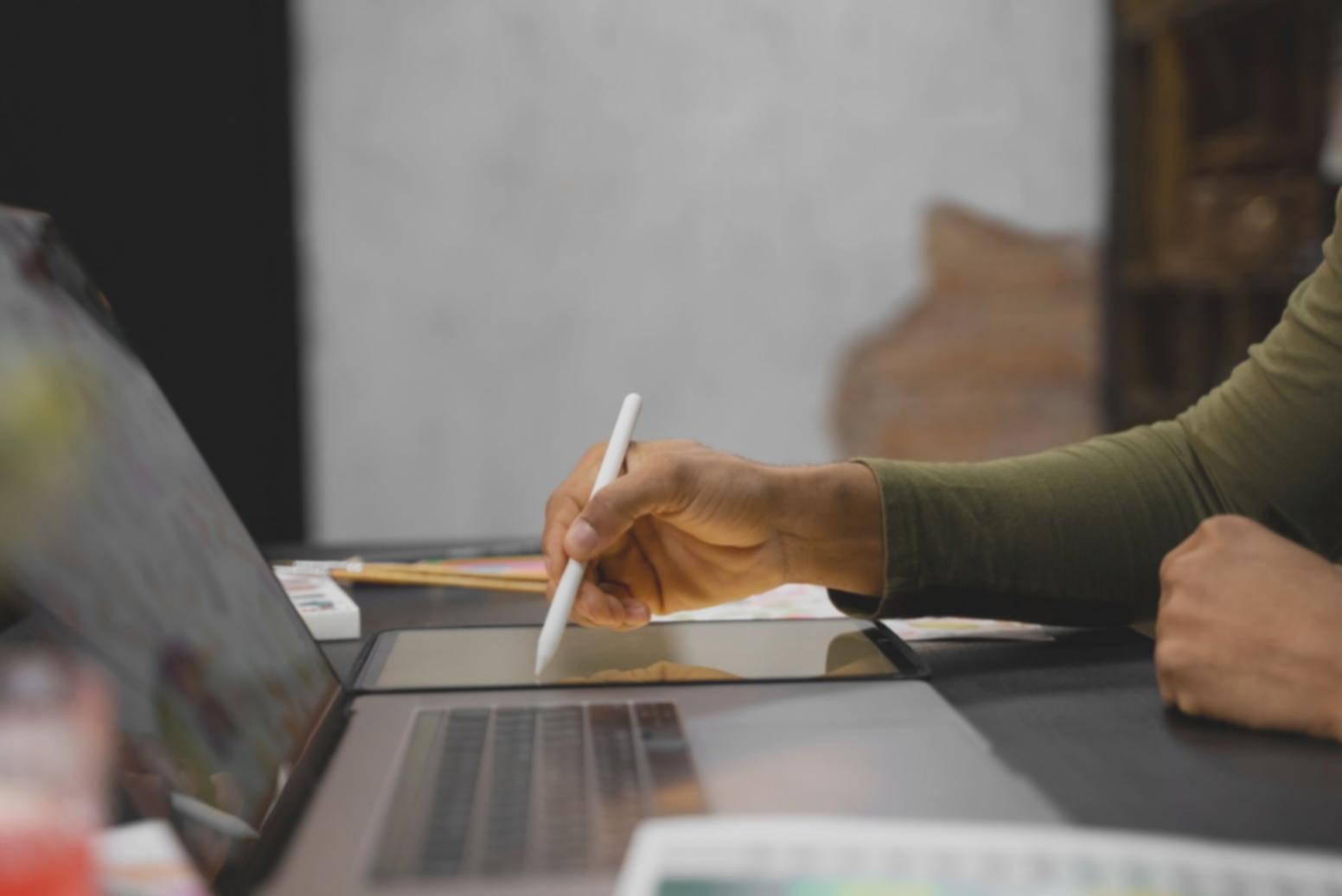 Modern investment learning environment with Canadian financial documents